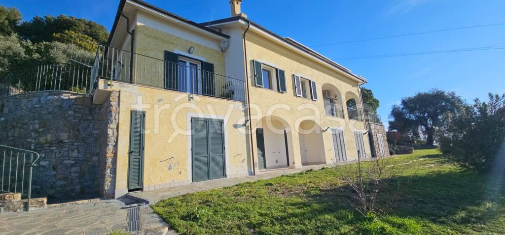 casa indipendente in vendita a Sanremo
