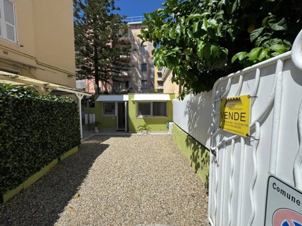 casa indipendente in vendita a Sanremo