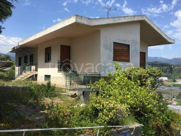 appartamento in vendita a Sanremo in zona Poggio