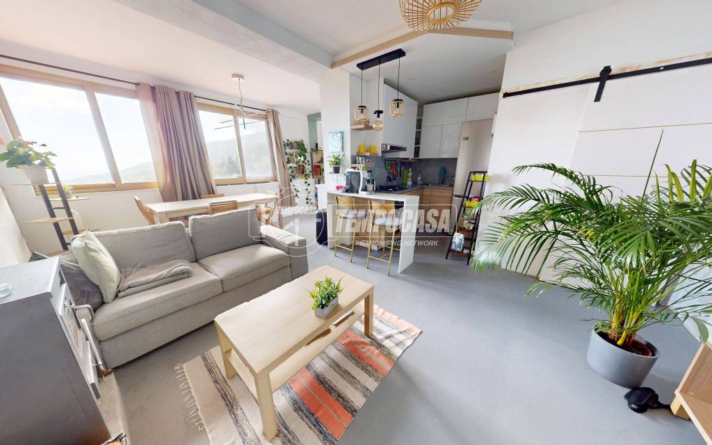 appartamento in vendita a Sanremo in zona San Romolo