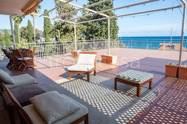 appartamento in vendita a Sanremo in zona Bussana