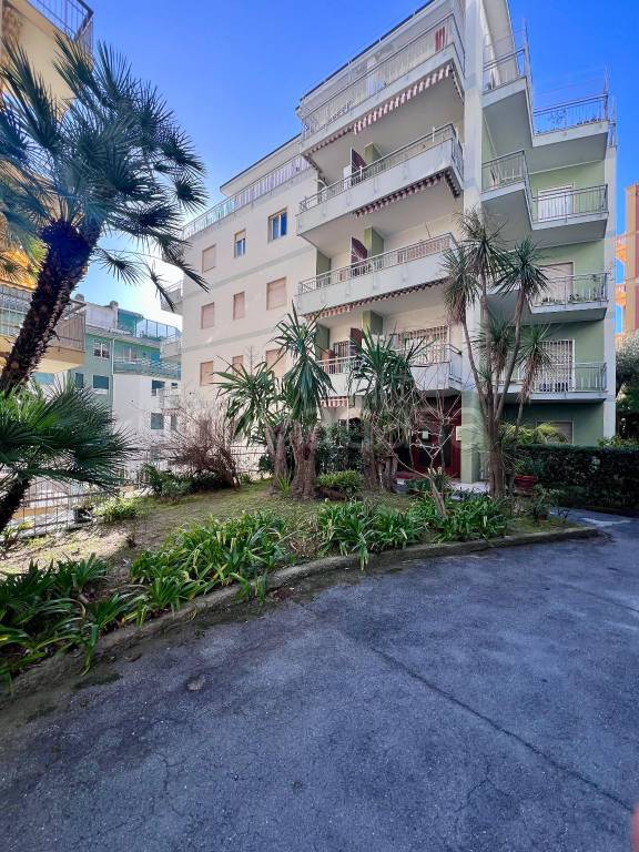 appartamento in vendita a Sanremo