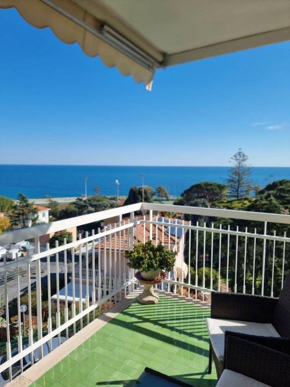 appartamento in vendita a Sanremo