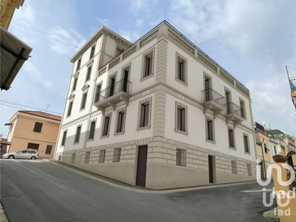 appartamento in vendita a Sanremo in zona Bussana