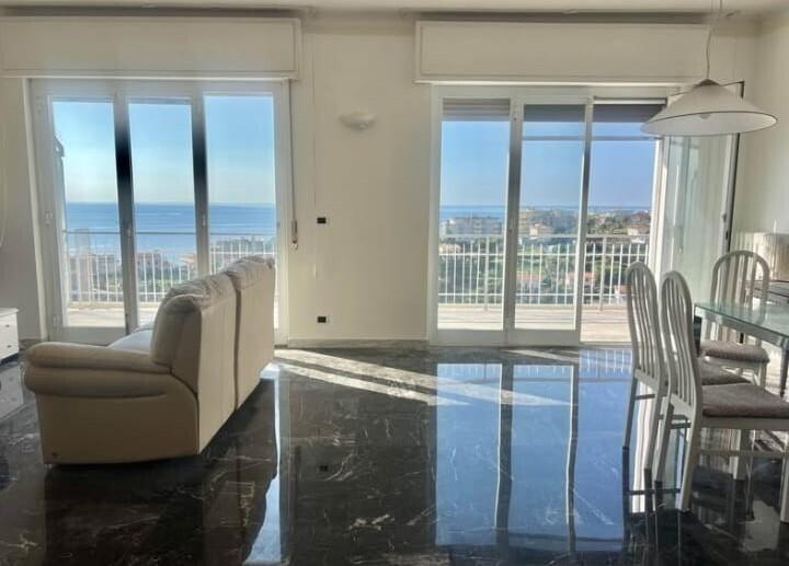 appartamento in vendita a Sanremo