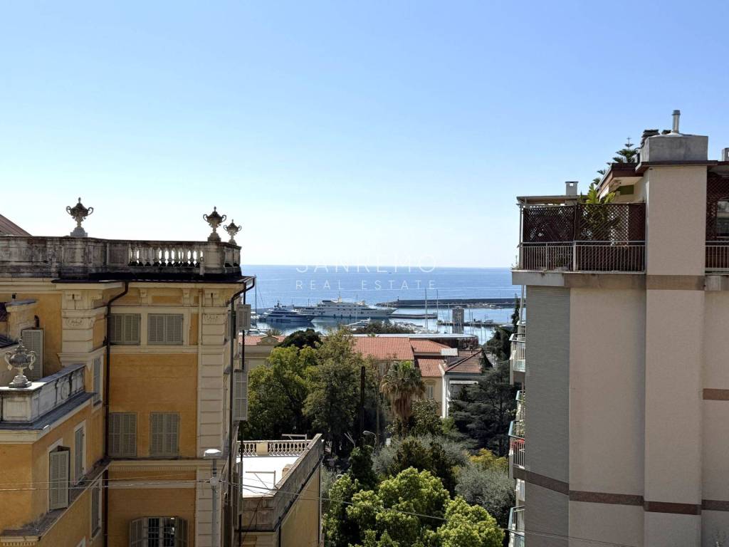 appartamento in vendita a Sanremo