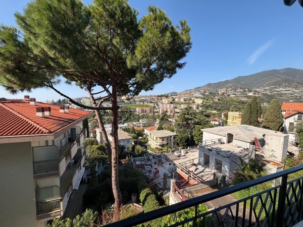 appartamento in vendita a Sanremo