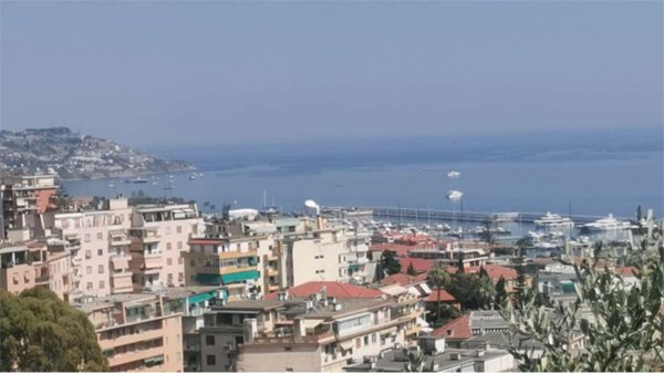appartamento in vendita a Sanremo