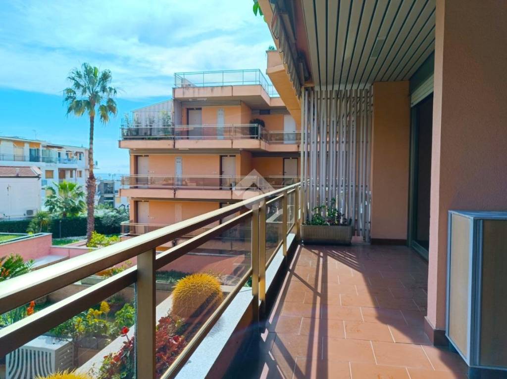 appartamento in vendita a Sanremo