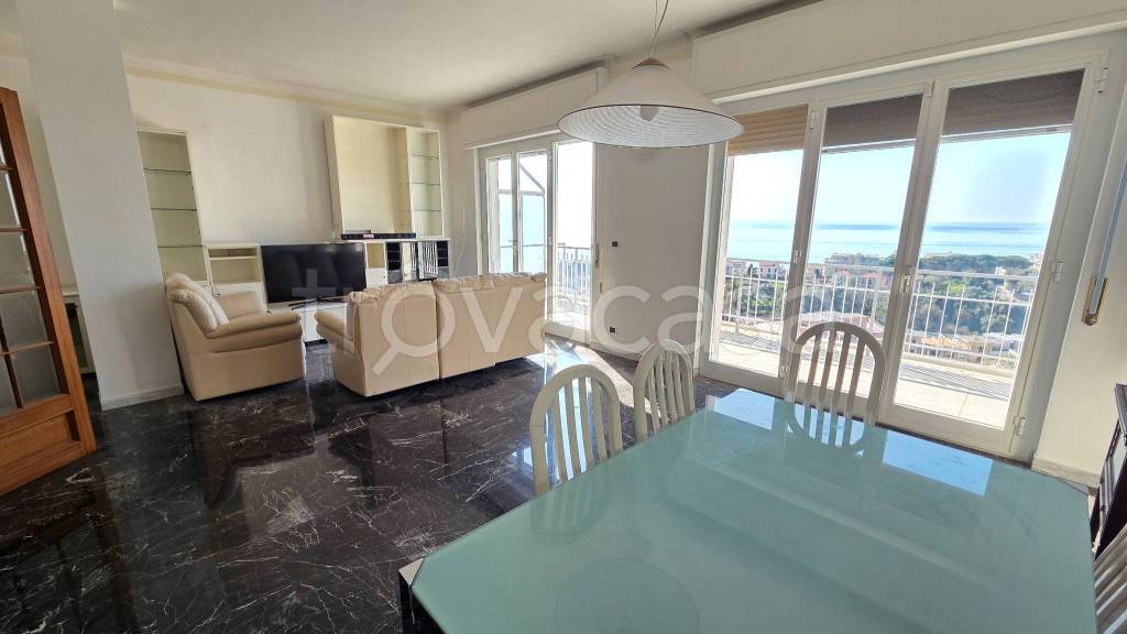 appartamento in vendita a Sanremo