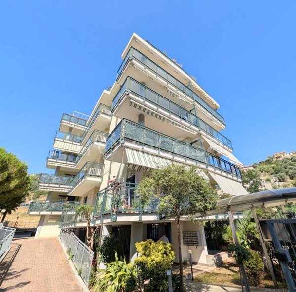 appartamento in vendita a Sanremo