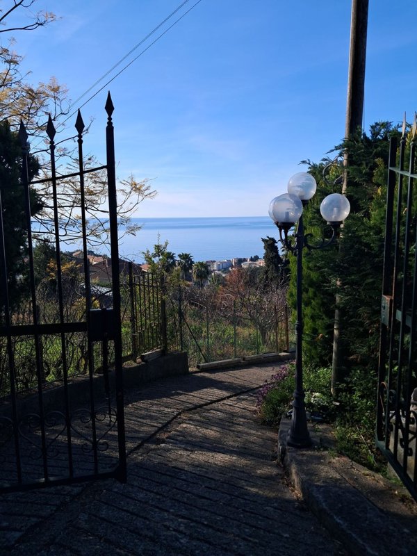 appartamento in vendita a Sanremo