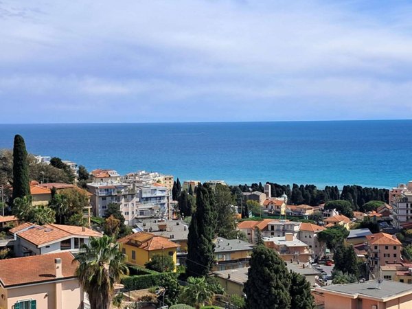 appartamento in vendita a Sanremo