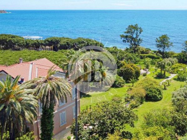 villa in vendita a Sanremo