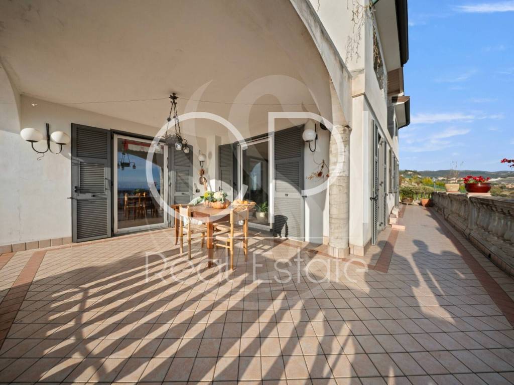 appartamento in vendita a Sanremo