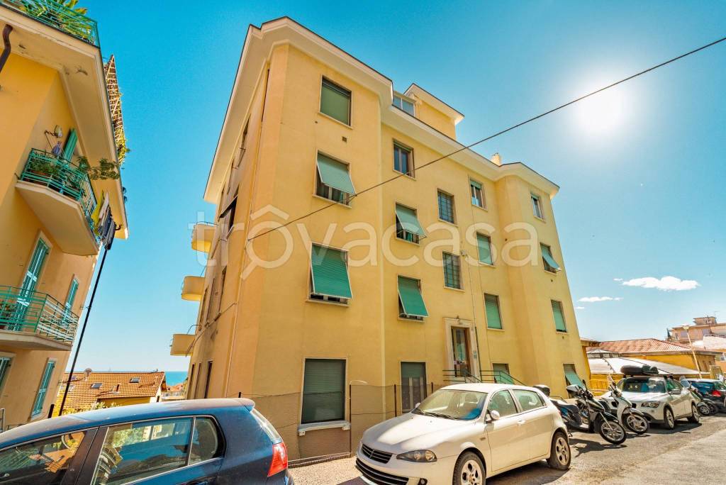 appartamento in vendita a Sanremo