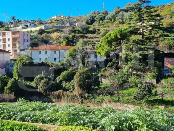 casa indipendente in vendita a Sanremo