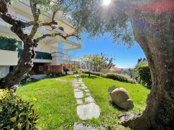 appartamento in vendita a Sanremo