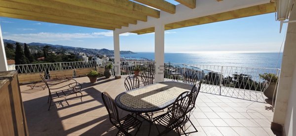 appartamento in vendita a Sanremo