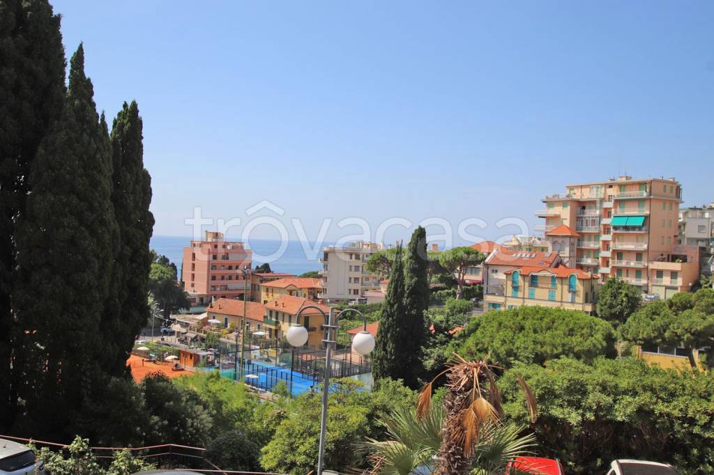 appartamento in vendita a Sanremo