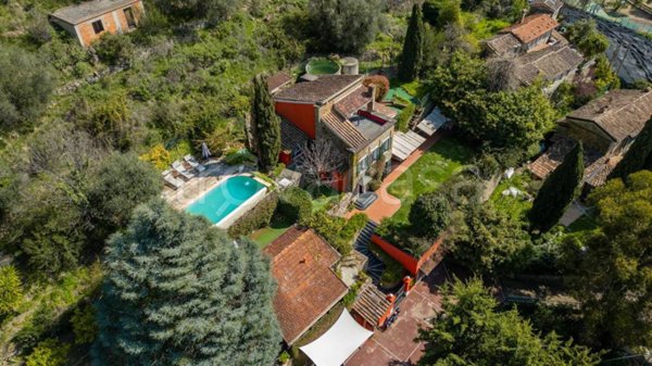 casa indipendente in vendita a Sanremo