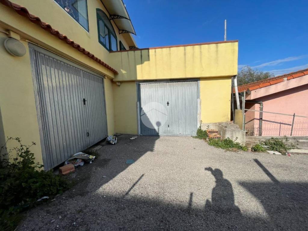 locale di sgombero in vendita a Sanremo in zona Coldirodi