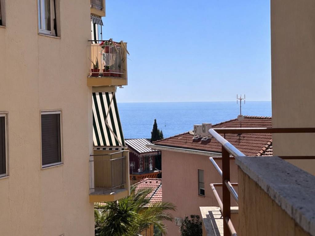 appartamento in vendita a Sanremo