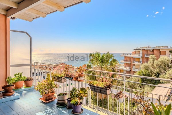 appartamento in vendita a Sanremo