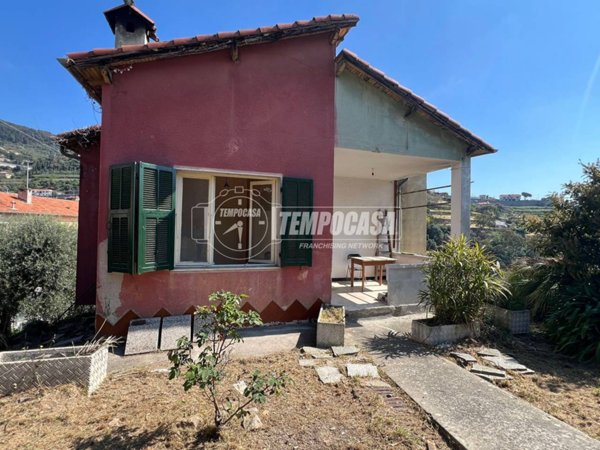 casa indipendente in vendita a Sanremo