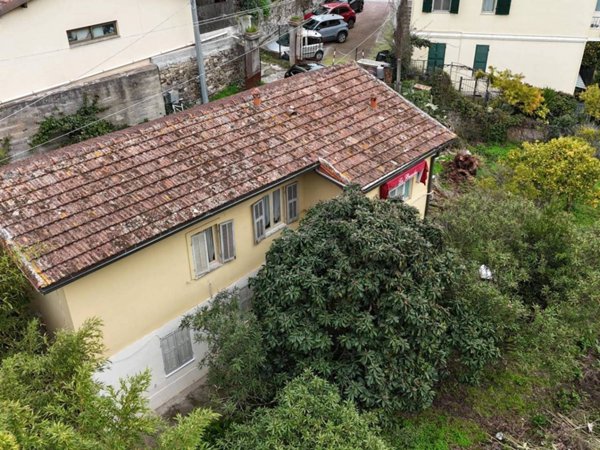 casa indipendente in vendita a Sanremo