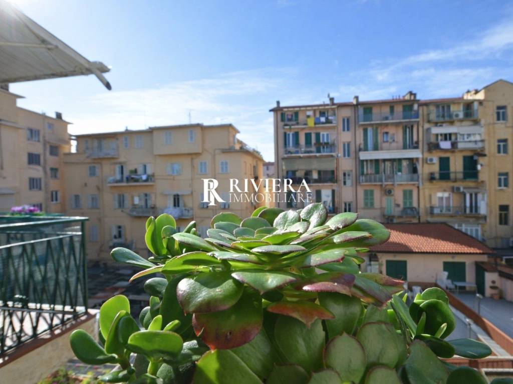 appartamento in vendita a Sanremo