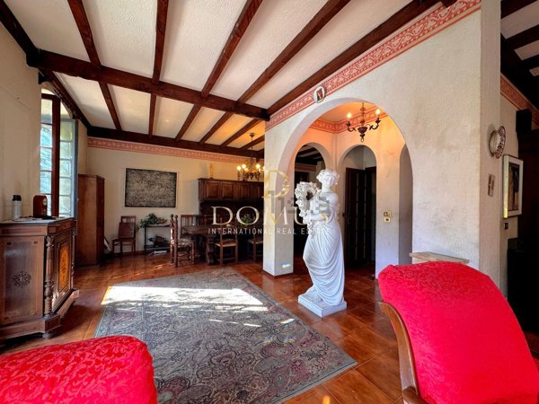 casa indipendente in vendita a Sanremo