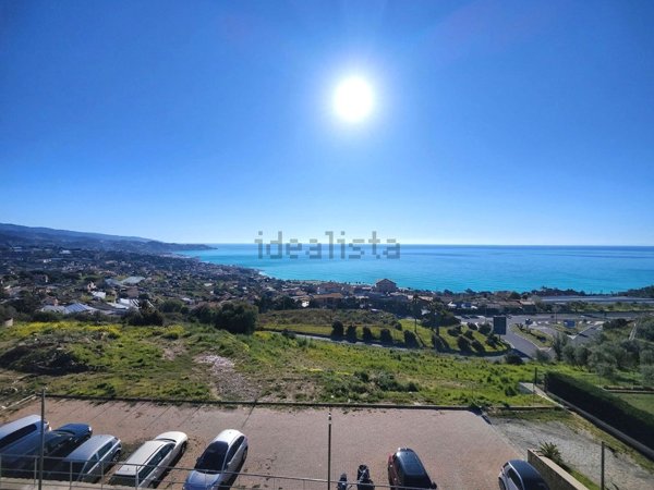 appartamento in vendita a Sanremo in zona Coldirodi