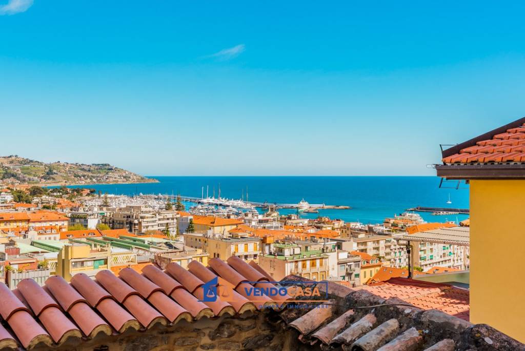 appartamento in vendita a Sanremo
