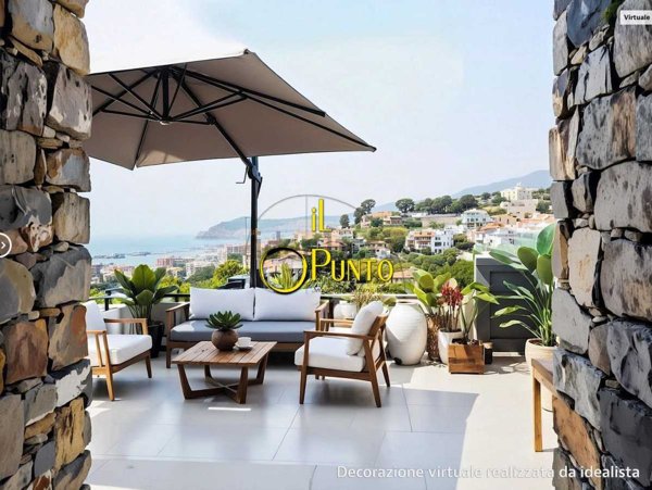 casa indipendente in vendita a Sanremo in zona Poggio