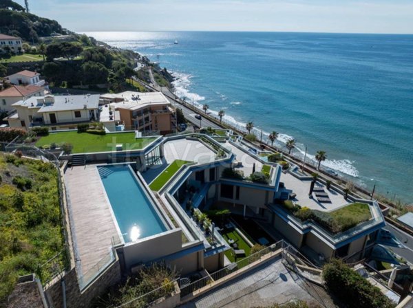 appartamento in vendita a Sanremo