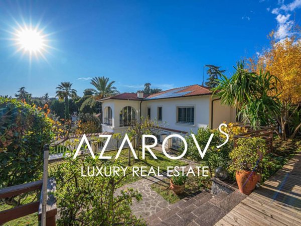 casa indipendente in vendita a Sanremo