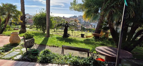 appartamento in vendita a Sanremo