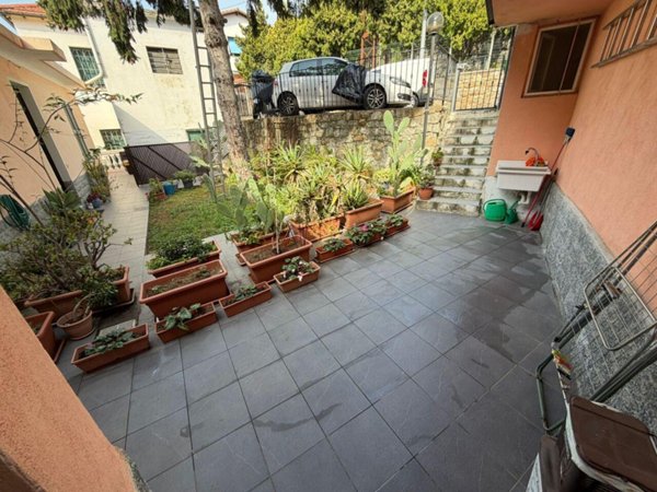 appartamento in vendita a Sanremo in zona Poggio