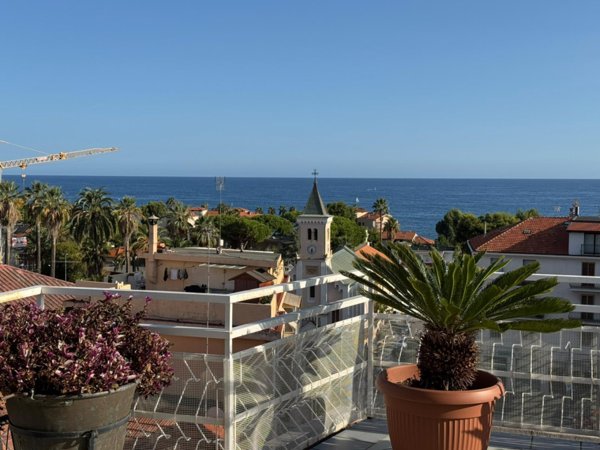 appartamento in vendita a Sanremo