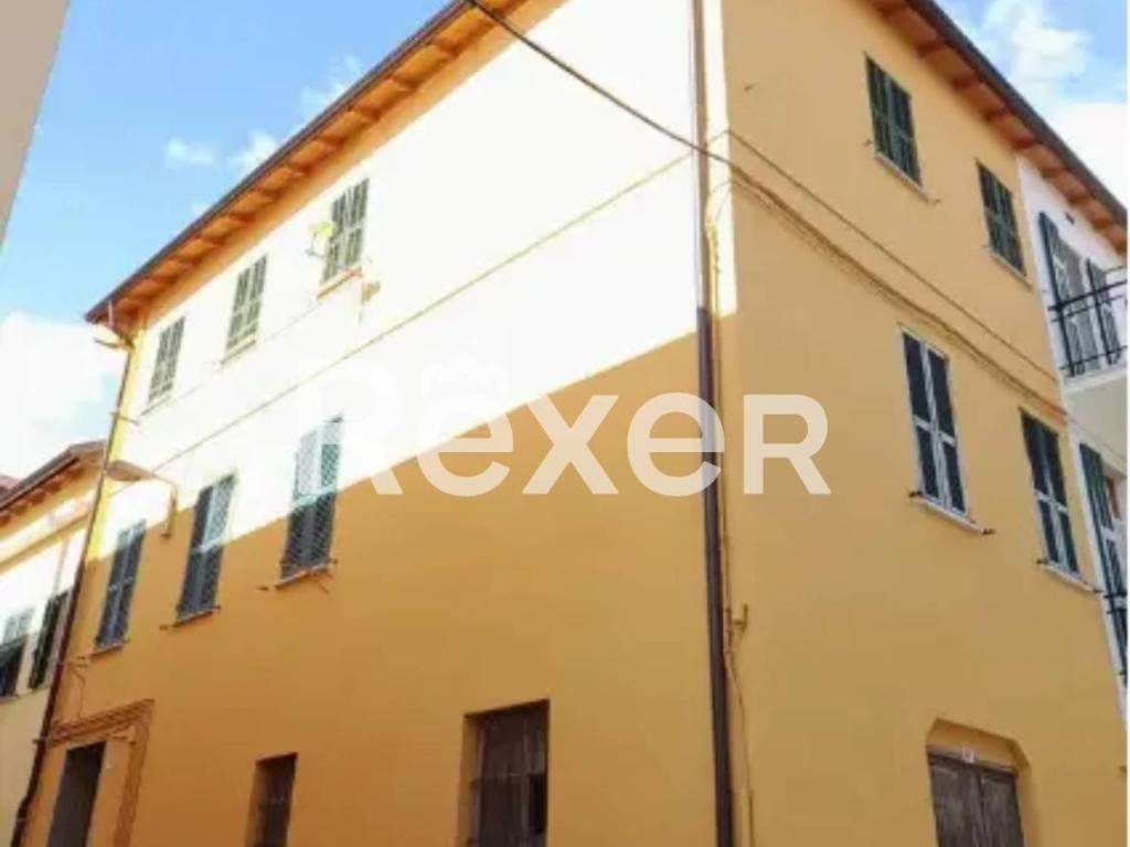 appartamento in vendita a Sanremo in zona Bussana