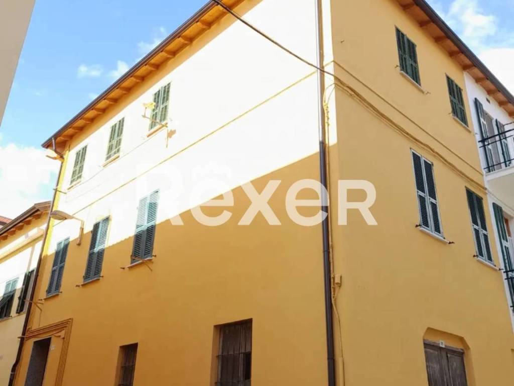 appartamento in vendita a Sanremo in zona Bussana