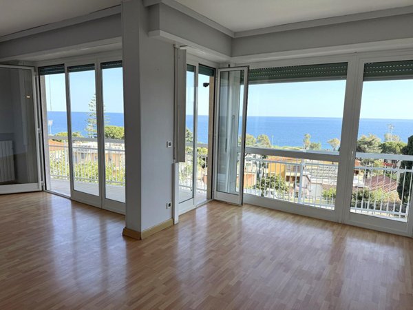 appartamento in vendita a Sanremo