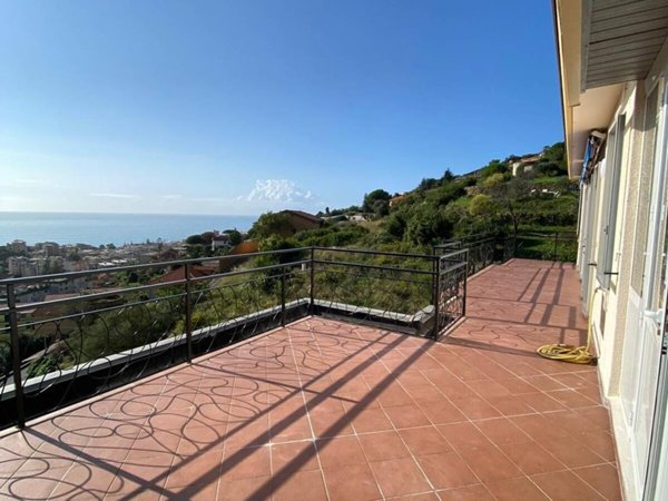 appartamento in vendita a Sanremo