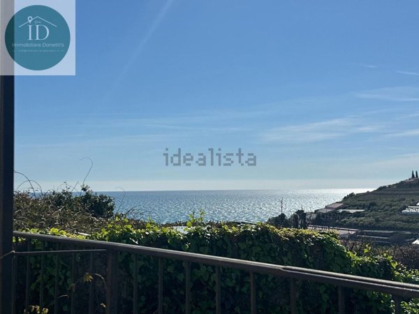 appartamento in vendita a Sanremo in zona Bussana