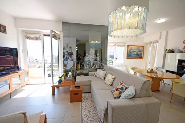 appartamento in vendita a Sanremo