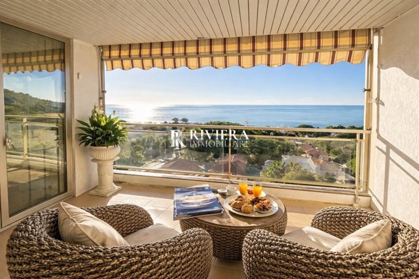 appartamento in vendita a Sanremo in zona Coldirodi