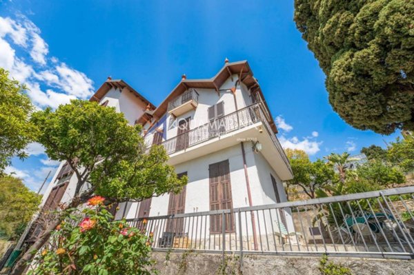 casa indipendente in vendita a Sanremo