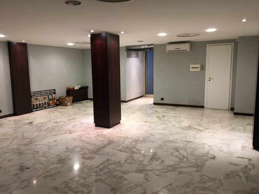 negozio in vendita a Sanremo