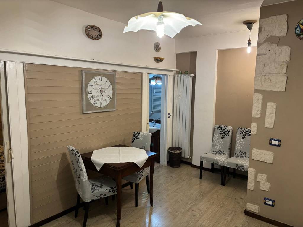 appartamento in vendita a Sanremo in zona Poggio